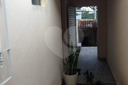 Sobrado à venda com 4 quartos, sendo 1 suíte, em Jardim Celeste, São Paulo, SP