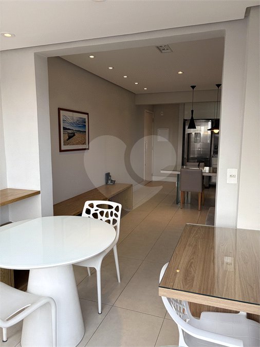 Apartamento à venda com 2 quartos, sendo 1 suíte,  em Vila Romana, São Paulo, SP