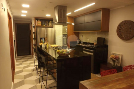 Casa à venda com 3 quartos, sendo 1 suíte,  em Vila Monumento, São Paulo, SP