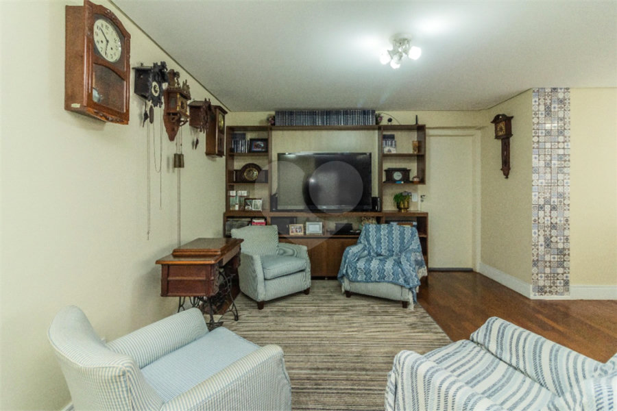 Apartamento à venda com 3 quartos, sendo 1 suíte,  em Paraíso, São Paulo, SP