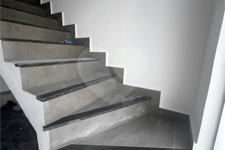 Casa à venda com 2 suítes no condomínio Residencial Camila, Rio de Janeiro - RJ