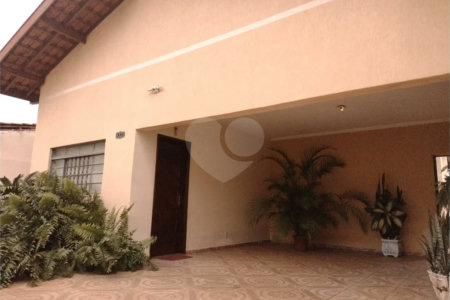 Casa à venda com 2 quartos, sendo 1 suíte, em Loteamento Remanso Campineiro, Hortolândia - SP