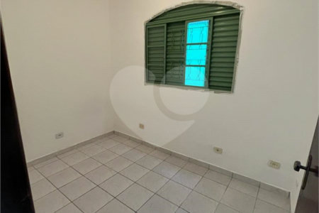 Casa à venda com 3 quartos, sendo 1 suíte, em Loteamento Residencial Vista Linda, São José dos Campos, SP