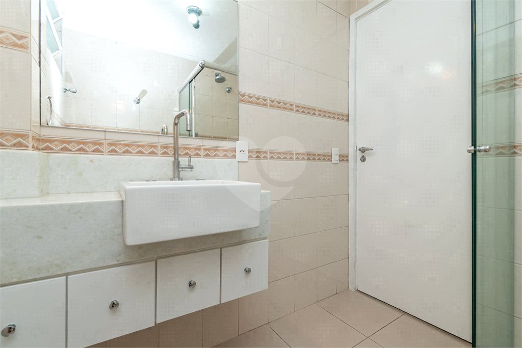 Apartamento à venda ou para alugar com 3 quartos, sendo 1 suíte, em Itaim Bibi, São Paulo, SP