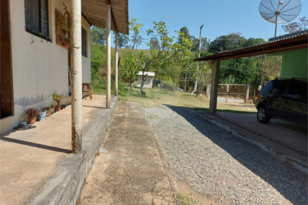 Chácara à venda com 4 quartos em Área Rural de Louveira, Louveira, SP