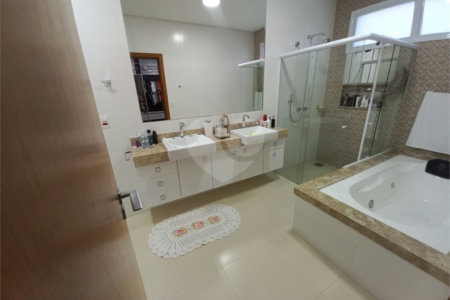 Casa térrea no Damha I