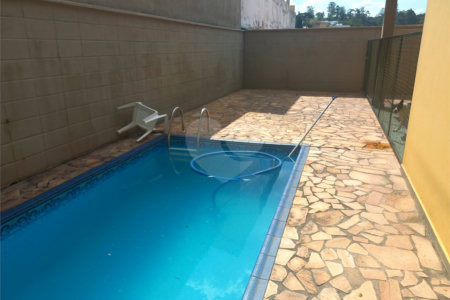Casa à venda com 4 quartos, sendo 2 suítes,  em Villaggio Capríccio, Louveira, SP