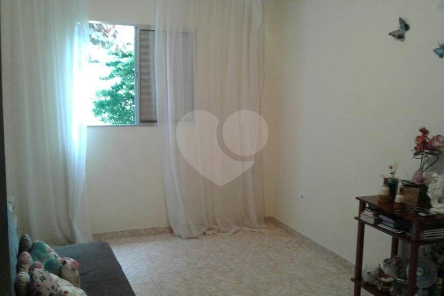 Casa à venda com 4 quartos, sendo 3 suítes, em Casa Verde, São Paulo, SP