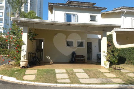 Casa à venda com 3 suítes no condomínio Vizon Ville, Sorocaba - SP