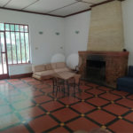 Chácara à venda com 5 quartos, sendo 1 suíte, no Centro (mailasqui), São Roque, SP