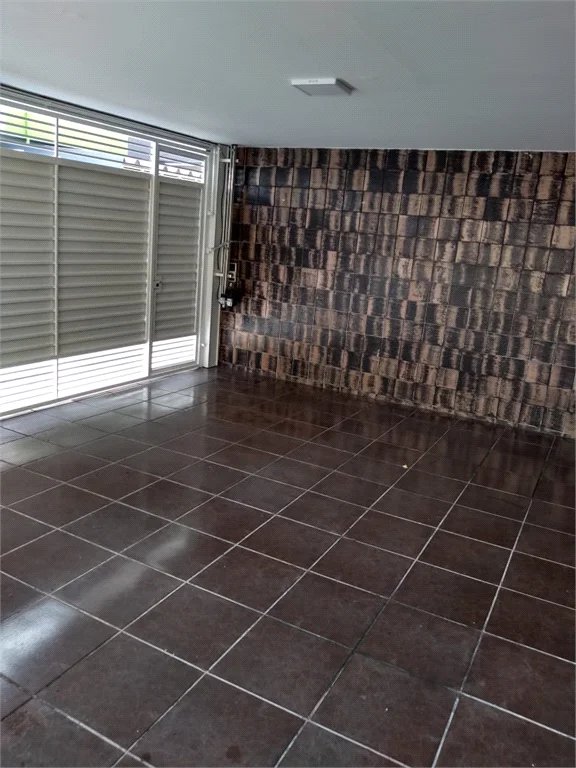 Casa à venda com 4 quartos, sendo 1 suíte,  em Alto da Lapa, São Paulo, SP