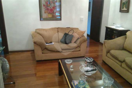 Apartamento à venda com 4 quartos, sendo 2 suítes,  em Tijuca, Rio de Janeiro, RJ