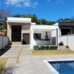 Casa à venda com 3 quartos, sendo 1 suíte, em Pedra Vermelha (terra Preta), Mairiporã, SP