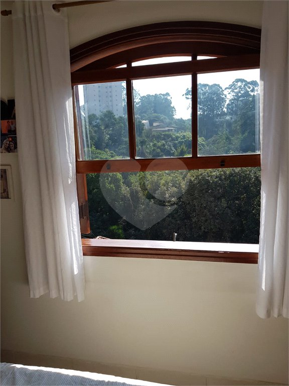 Sobrado à venda com 3 quartos, sendo 1 suíte,  em Jardim Olympia, São Paulo, SP
