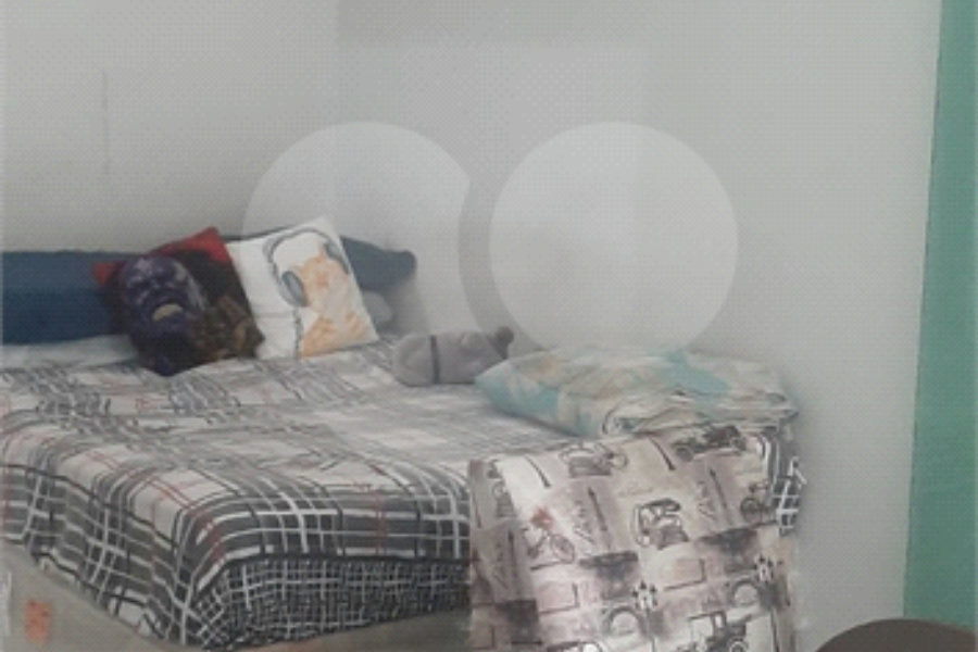 Sobrado à venda com 3 suítes em Jaraguá, São Paulo, SP