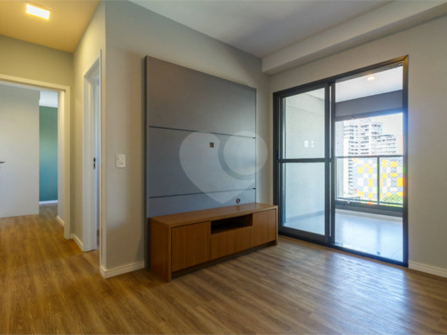Apartamento à venda com 2 quartos, sendo 1 suíte,  em Brooklin, São Paulo, SP