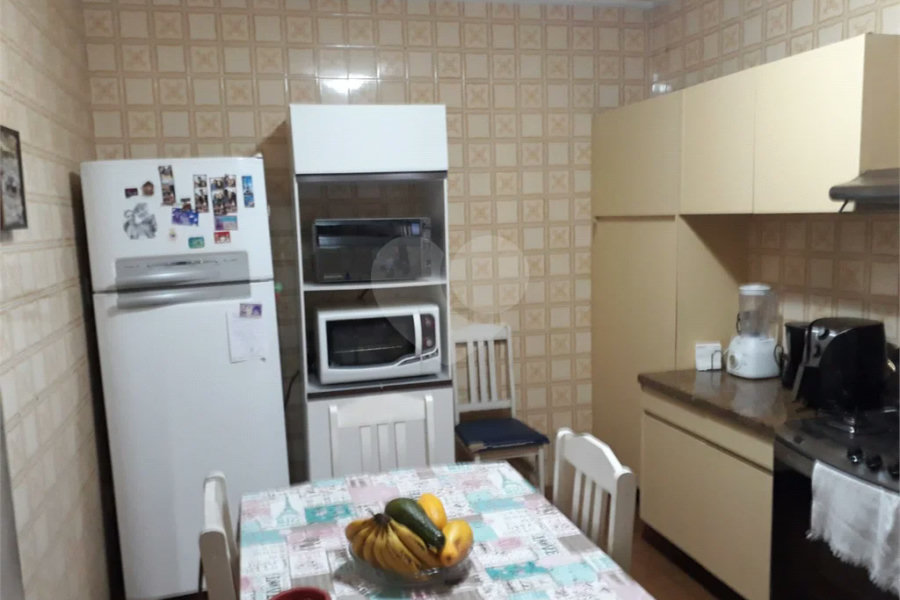 Sobrado à venda com 3 quartos no Brasilândia, São Paulo, SP