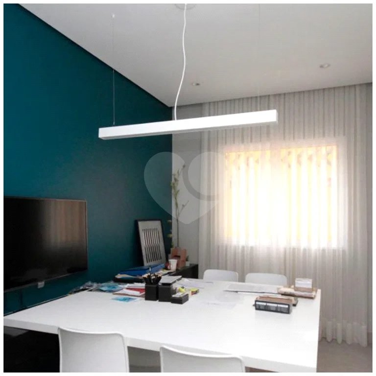 Apartamento à venda na Frei Caneca, 28 m², 1 quarto