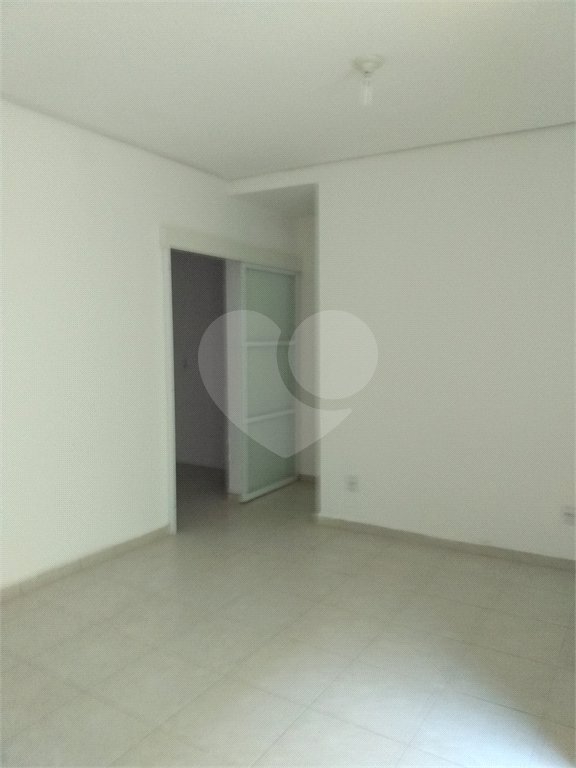 Casa à venda com 2 suítes no condomínio Residencial, São Paulo - SP