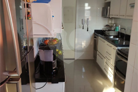 Duplex à venda com 3 suítes em Bosque da Saúde, São Paulo, SP