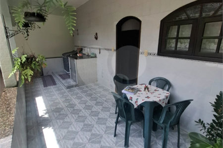 Casa à venda com 2 quartos, sendo 1 suíte, em Santíssimo, Rio de Janeiro, RJ