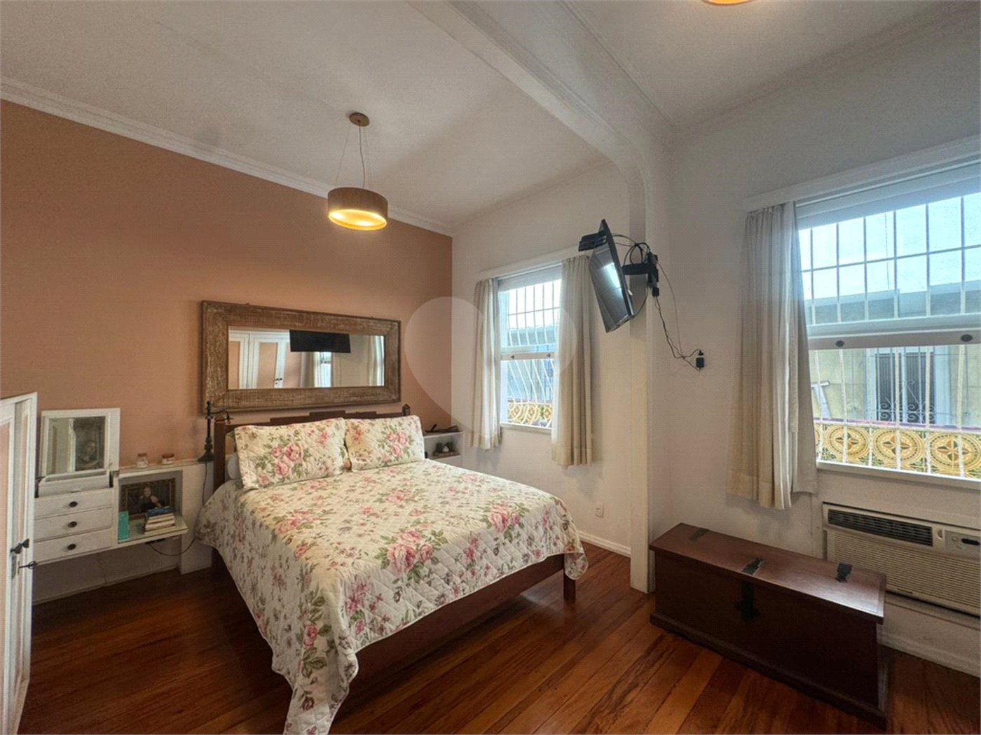 Casa à venda com 3 quartos, sendo 1 suíte,  em Santa Teresa, Rio de Janeiro, RJ