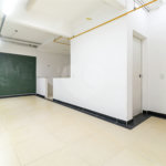 Casa à venda com 4 quartos, sendo 2 suítes, no condomínio Vila das Andorinhas, São Paulo - SP