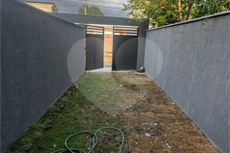 Casa à venda com 2 quartos, sendo 1 suíte,  em Campo Grande, Rio de Janeiro, RJ