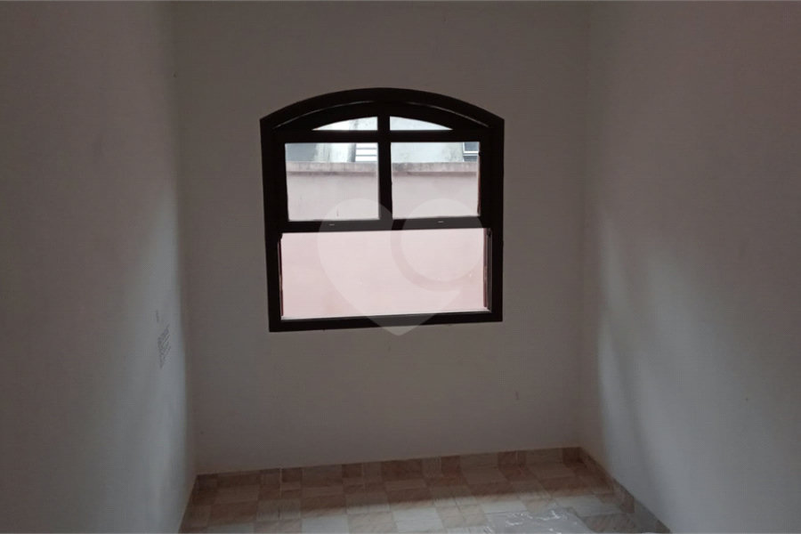 Casa Térrea à venda com 3 quartos, sendo 1 suíte, em Vila Irmãos Arnoni, São Paulo, SP
