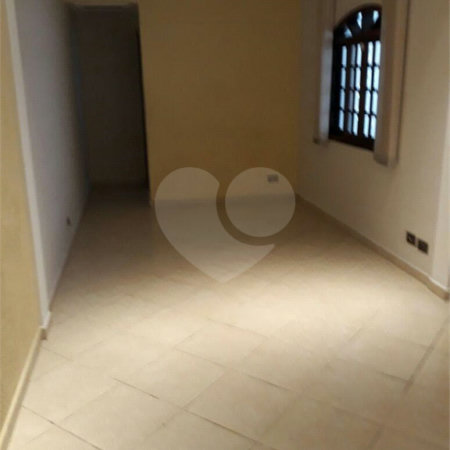 Casa à venda com 3 quartos, sendo 1 suíte, em Jardim Piqueroby, São Paulo, SP
