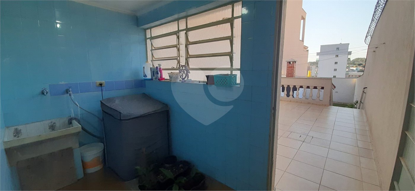 Sobrado à venda com 3 quartos, sendo 1 suíte, em Tremembé, São Paulo, SP