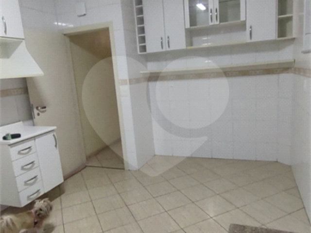 Sobrado à venda com 5 quartos em Parque Novo Mundo, São Paulo, SP