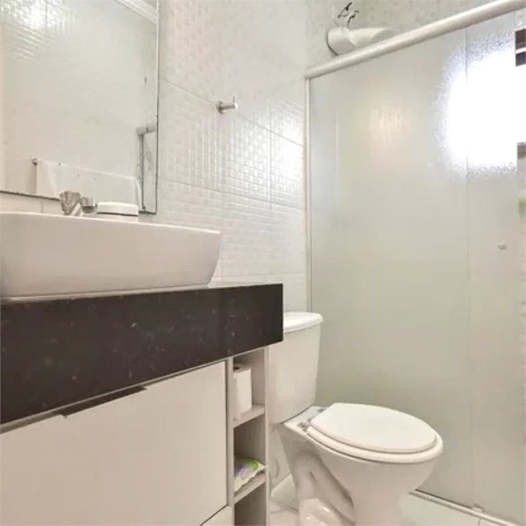 Sobrado à venda com 3 quartos, sendo 1 suíte, em Vila Morse, São Paulo, SP