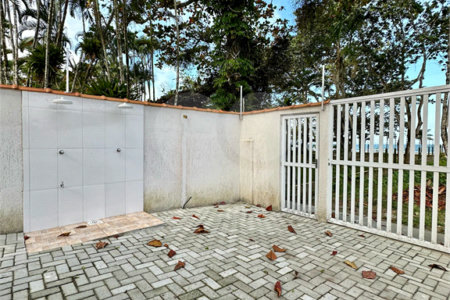 Apartamento à venda com 2 quartos, sendo 1 suíte, em Indaiá, Bertioga, SP