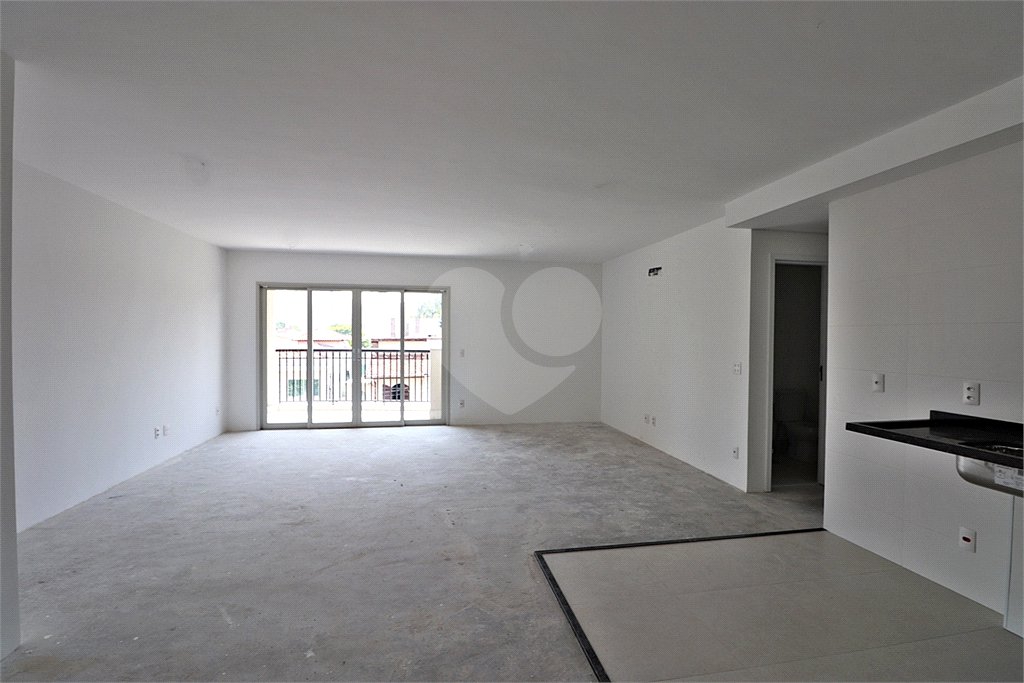 Apartamento à venda com 3 suítes em Santana, São Paulo, SP