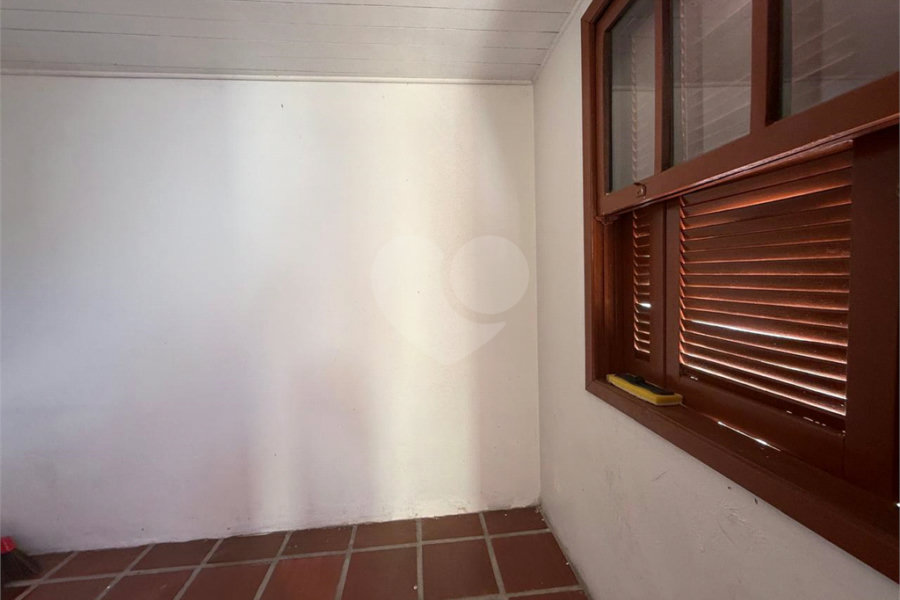 Sobrado à venda com 3 quartos em Horto Florestal, São Paulo, SP
