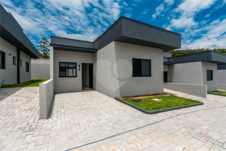 Villagio à venda com 3 quartos, sendo 1 suíte, em Jardim Paraíso da Usina, Atibaia, SP