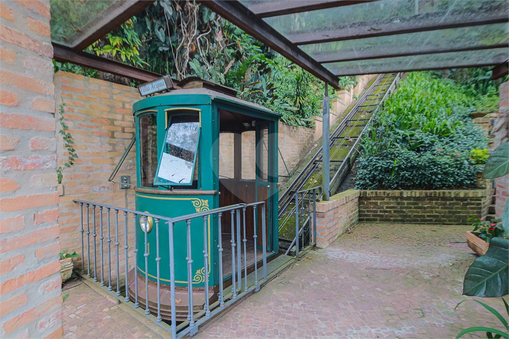 Casa à venda com 4 suítes em Guarapiranga, São Paulo, SP