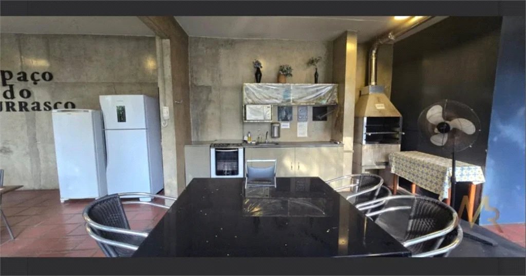 Apartamento à venda com 3 quartos, sendo 1 suíte,  em Paraíso do Morumbi, São Paulo, SP