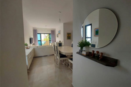 Apartamento Residencial à venda, Enseada, Guarujá - AP0900.