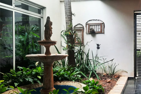 Sobrado à venda com 4 quartos, sendo 2 suítes,  em Bela Aliança, São Paulo, SP
