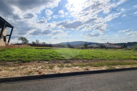 Terreno à venda no condomínio Village Ipanema 2, Araçoiaba da Serra - SP