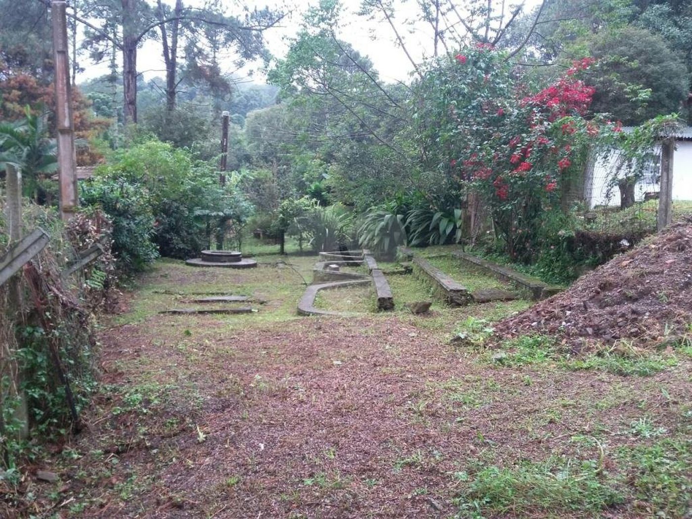 Casa Térrea à venda com 3 quartos, sendo 1 suíte, em Santa Inês, Caieiras, SP