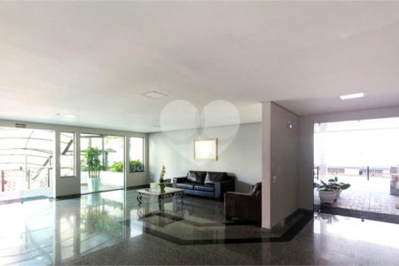 Apartamento à venda com 3 quartos, sendo 1 suíte, em Chácara Inglesa, São Paulo, SP