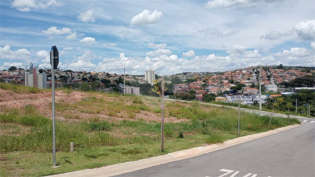 Terreno à venda no condomínio Residencial Reserva Bellano, Itatiba - SP