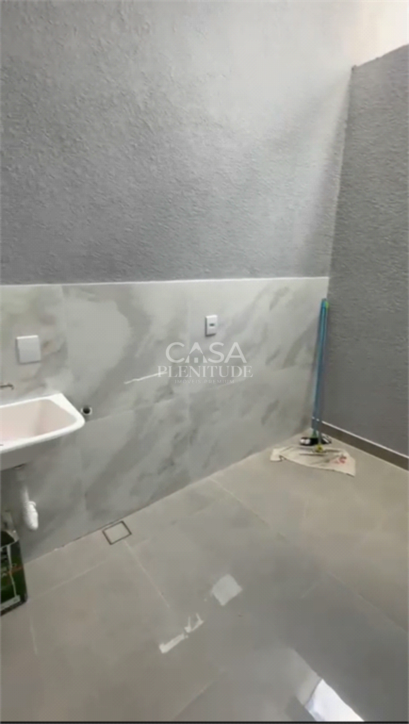 Casa em condomínio à venda com 3 suítes em Wanel Ville, Sorocaba, SP