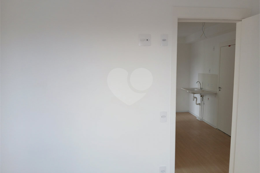 Apartamento à venda com 2 quartos em Vila Pereira Barreto, São Paulo, SP