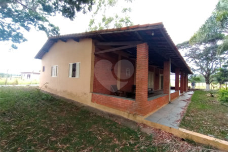 Chácara à venda com 2 quartos em Conceição, Itapetininga, SP