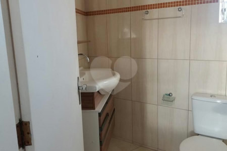 Sobrado à venda com 3 quartos, sendo 1 suíte, em Vila Mariza Mazzei, São Paulo, SP