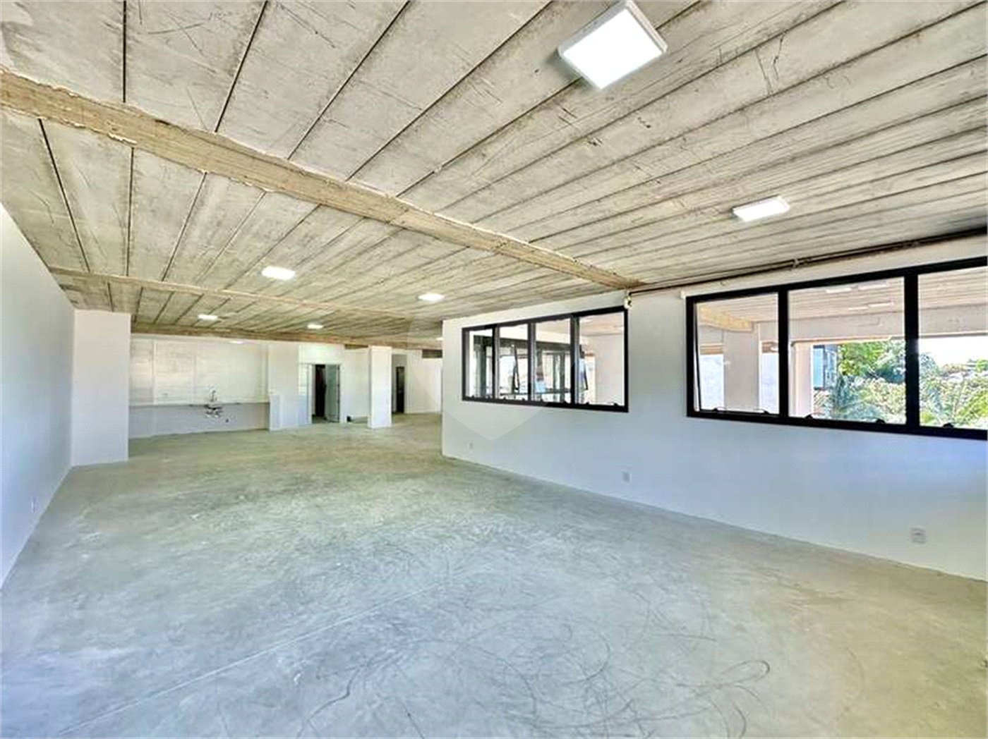 Casa Contemporânea e Mobiliada no Condomínio Palos Verdes – A Essência do Alto Padrão na Granja Viana – 7 suítes, 4 pavimentos com elevador